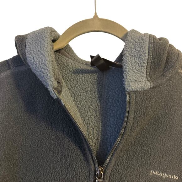 Patagonia Women’s Synchilla Full Zip Hooded Fleece Jacket Blue Estimated Large - Picture 3 of 6